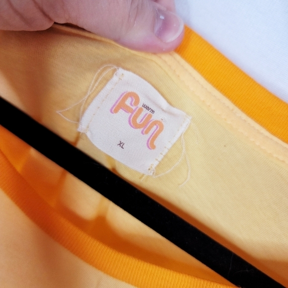 Warm Fun in the Sun Raglan Tee NWT - Picture 4 of 7